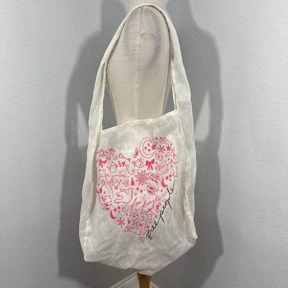 Free People Tote Linen Lightweight Heart Graphic‎ Canvas Shopping Bag Gym - Picture 1 of 8